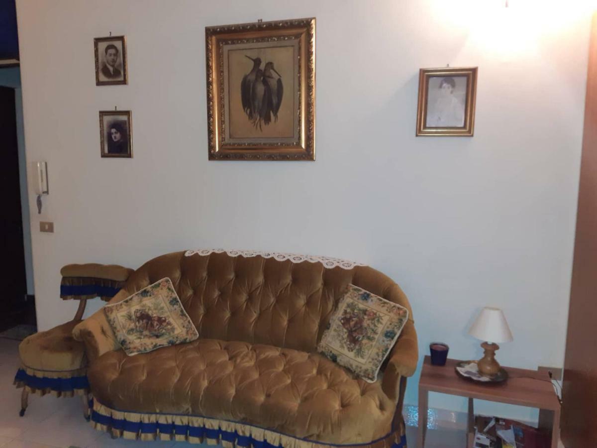 B&B Il Nespolo ساليرنو المظهر الخارجي الصورة